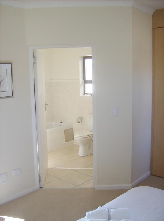 Little Paradise Villa Langebaan Room photo